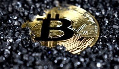 Bitcoin, gümüşü tahtından indirdi